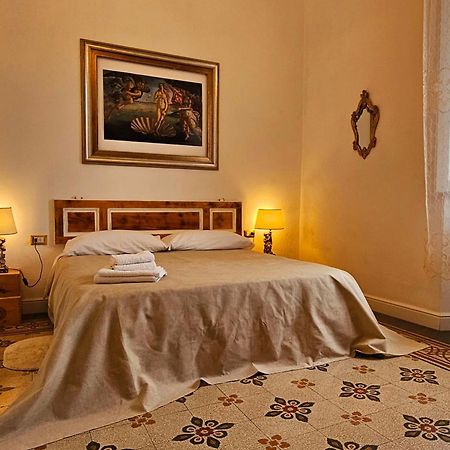 Venere Supercentral B&B Florenz Exterior foto