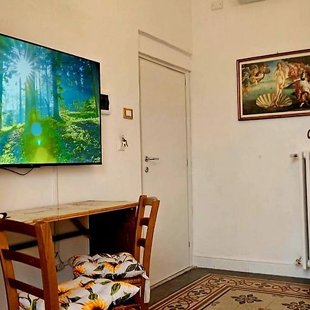Venere Supercentral B&B Florenz Exterior foto