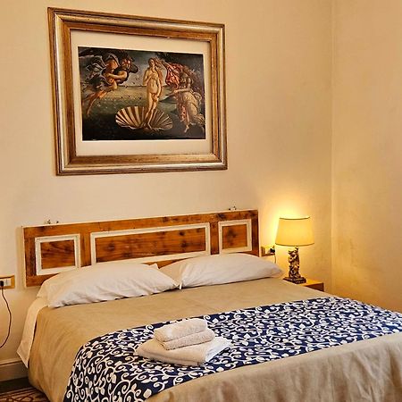 Venere Supercentral B&B Florenz Exterior foto