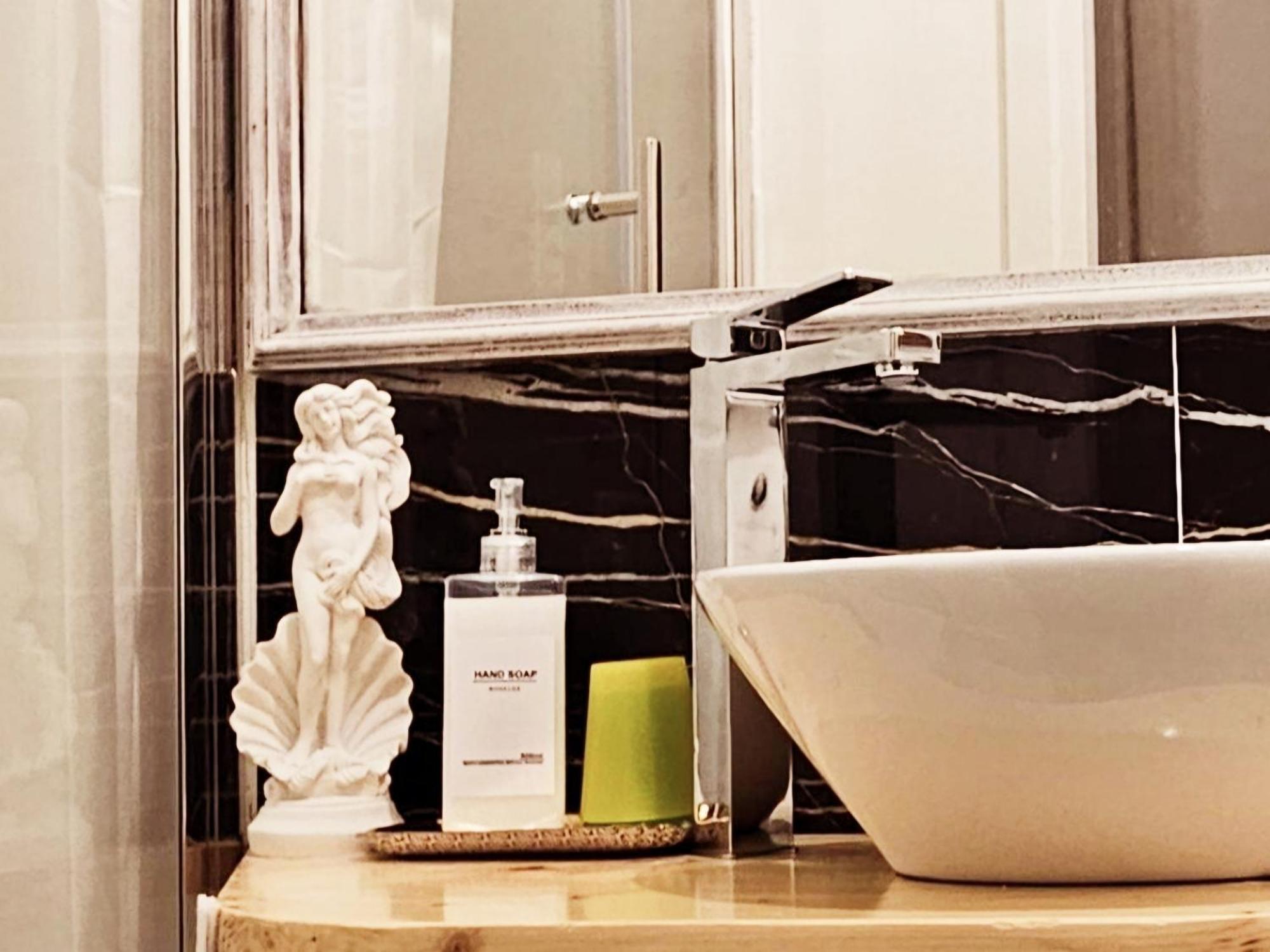 Venere Supercentral B&B Florenz Exterior foto